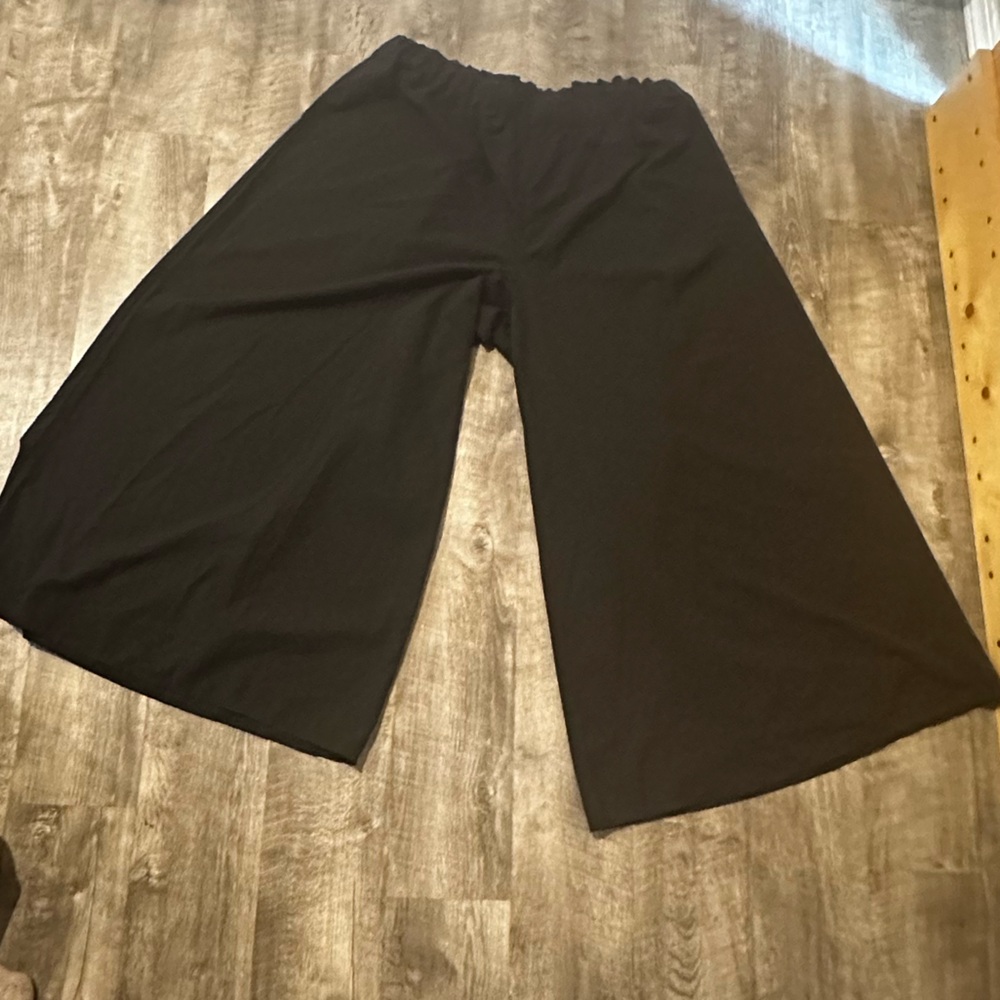 Black Wide-Leg Pants